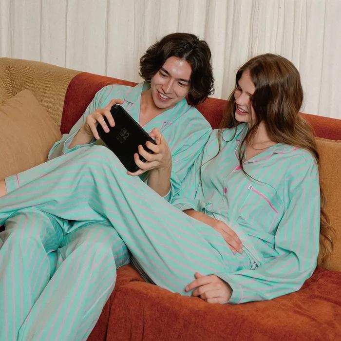 [uni] 러블리민트 실크스킨 커플 긴팔 잠옷 상하세트