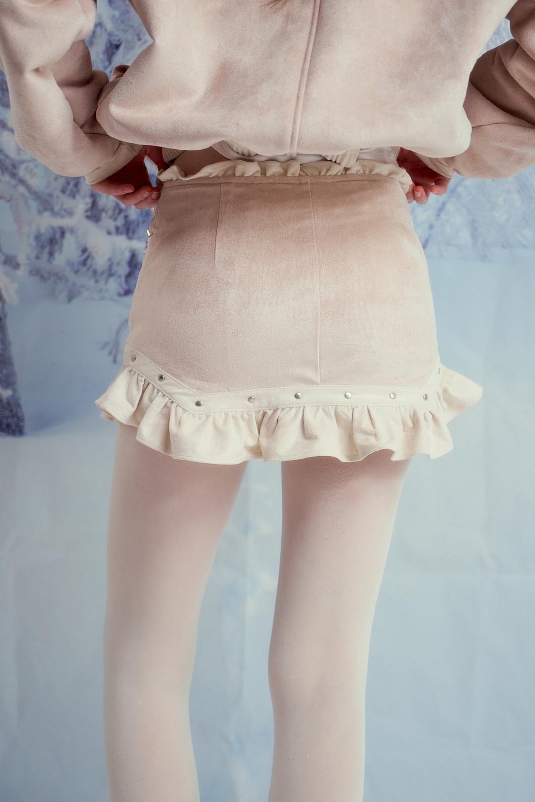 SUEDE STUDDED SK (PINK)