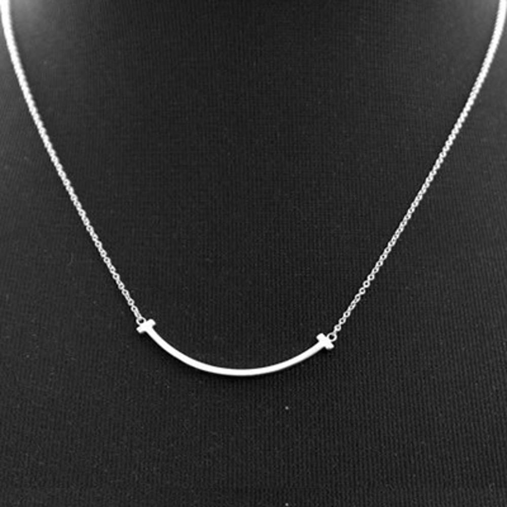 [티파니] T 스마일 펜던트 스몰 목걸이 18k white gold