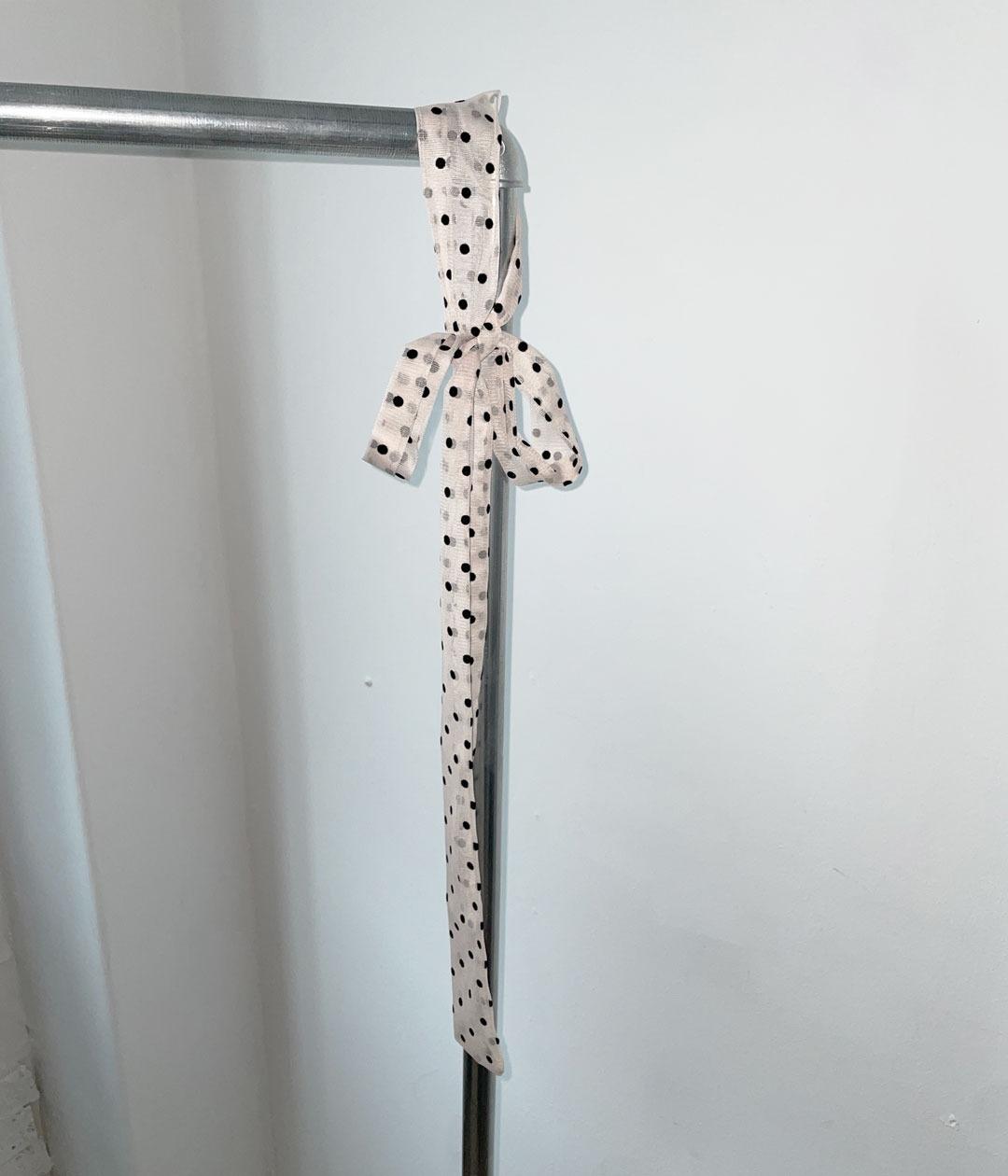 dot scarf (2c)