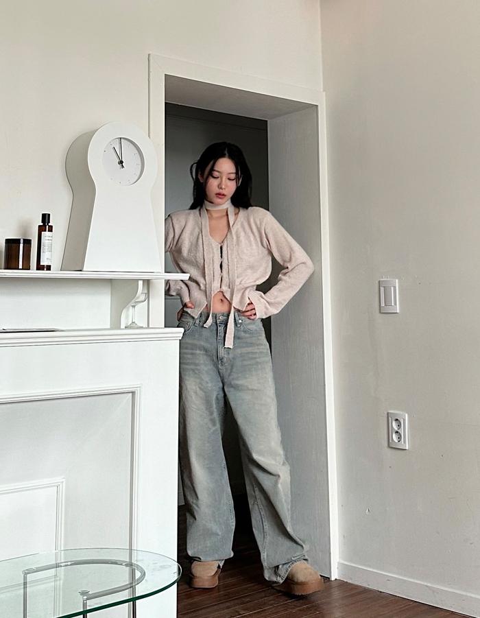 Row wool cardigan