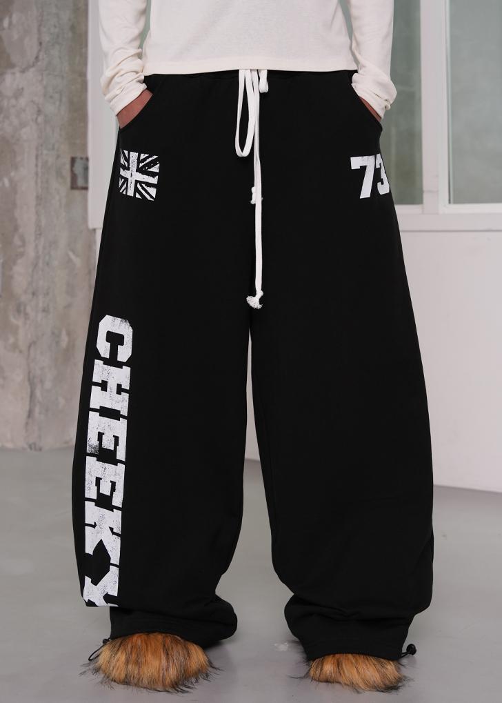 Lucky Cheeky sweat pants (black)(10/16 delivery)