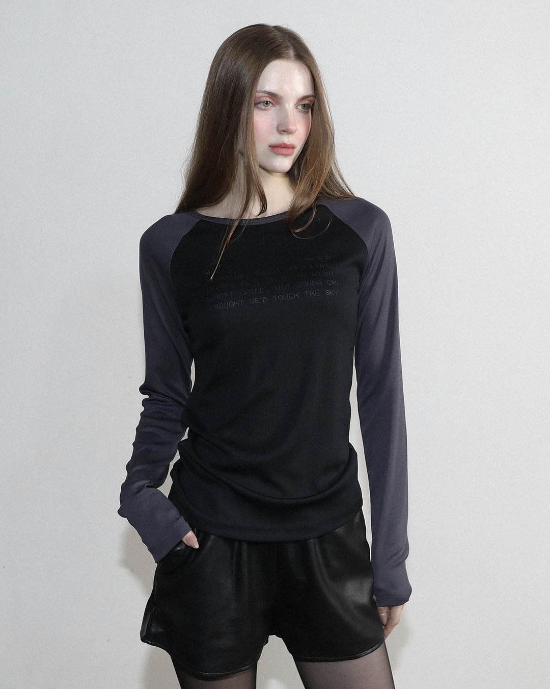 Drowning Loose Fit Raglan Long Sleeve Black