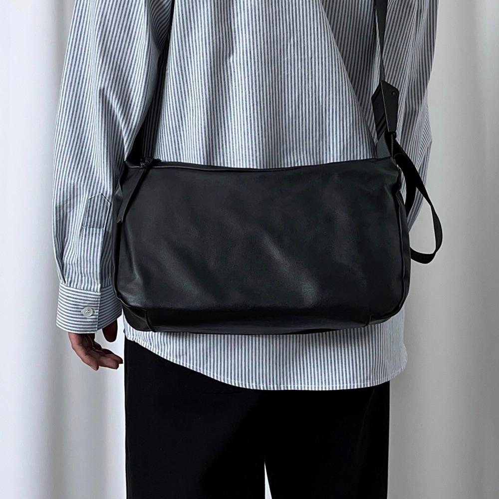 남자크로스백 레더 메신저백 미니백 사코슈 대학생