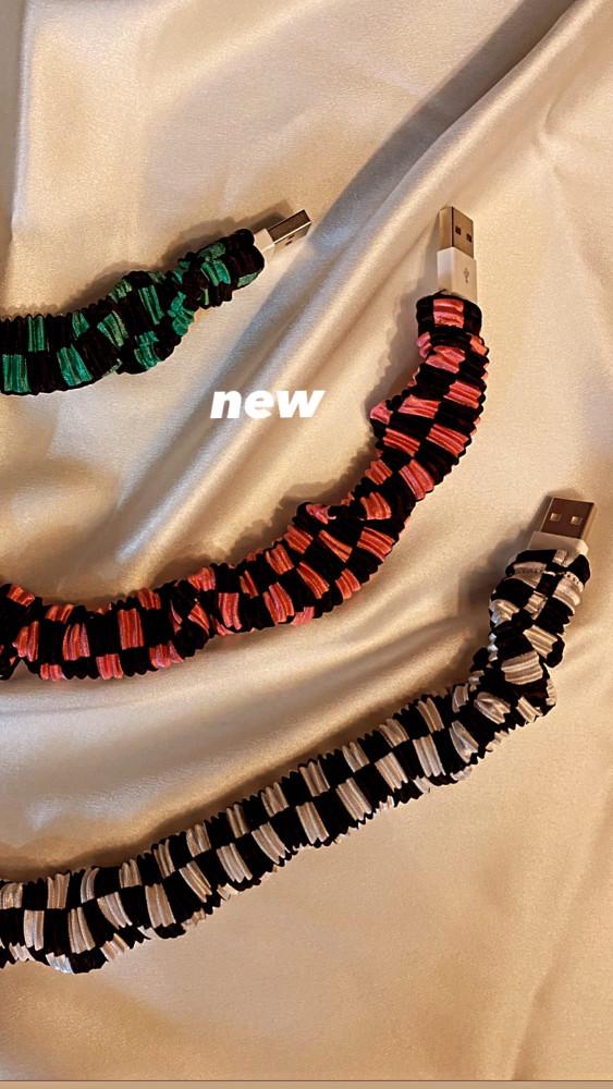 [체커보드] 전선커버 라인커버 코드삭스 충전기 멀티탭 선 커버 인테리어 소품 오브제