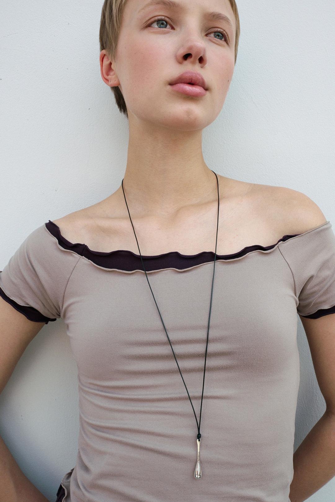 Silver Drop Black String Necklace (예약배송 2주)