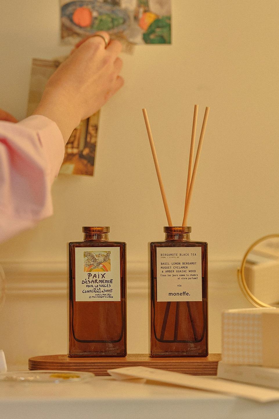 (1+1)Layered Diffuser - 11 Scents