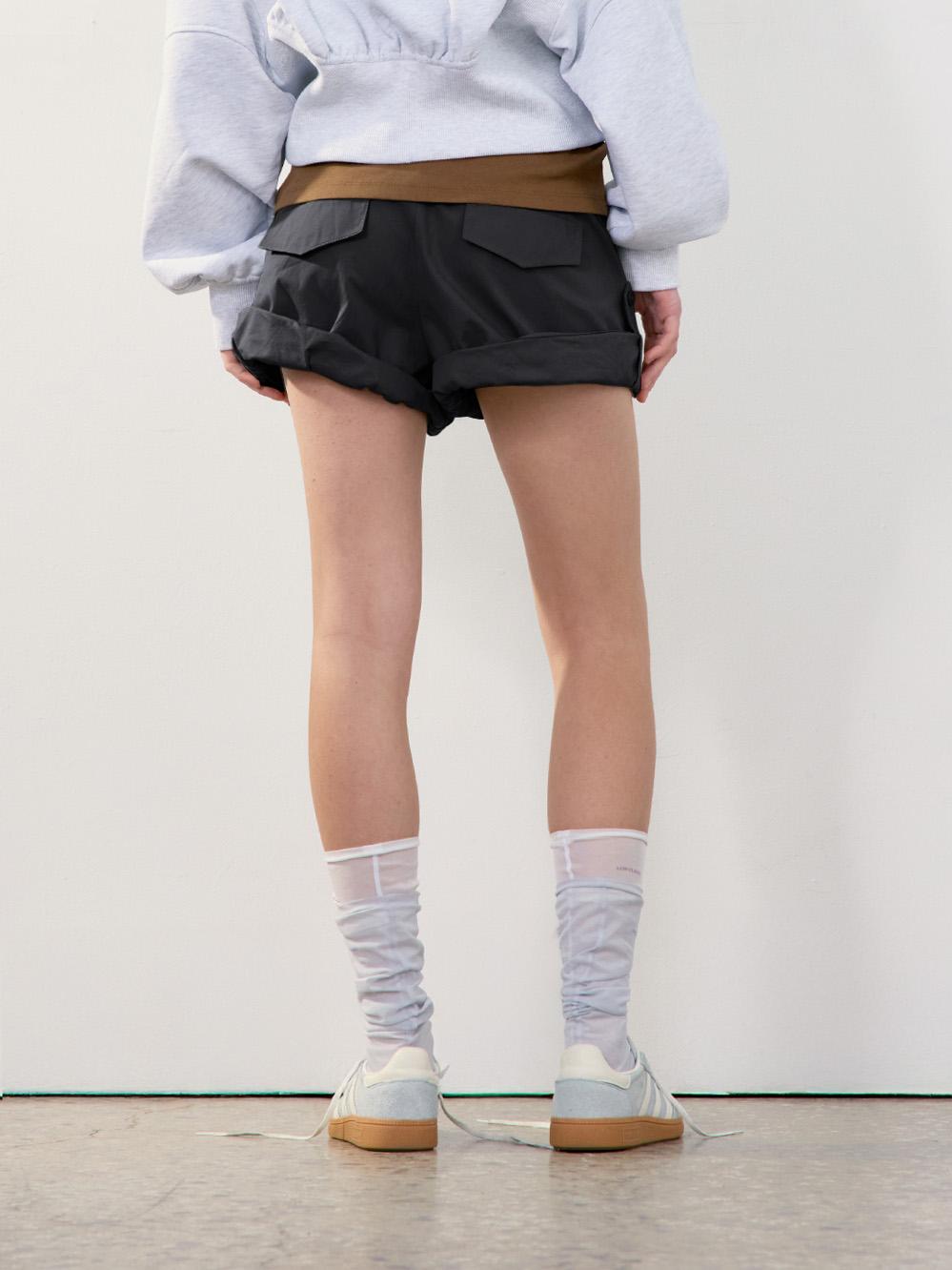 [오픈 예정] TUCK POINT TURN-UP SHORTS_CHARCOAL
