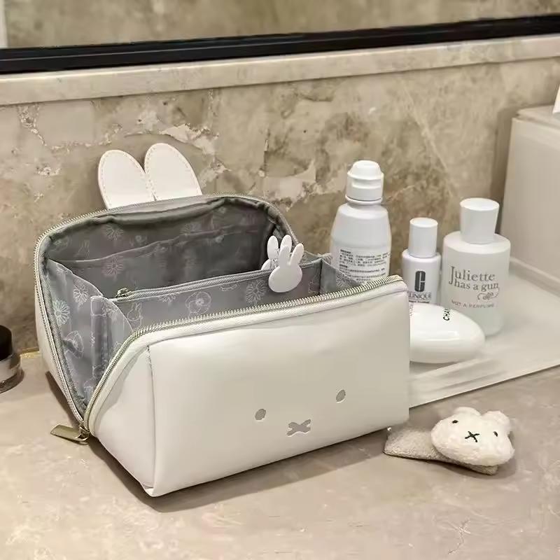 Kawaii Miffy 토끼 귀여운 모양 핸드 메이크업 가방 다기능 휴대용 세면 용품 보관 가방 소녀를위한 크리스마스 장난감 선물