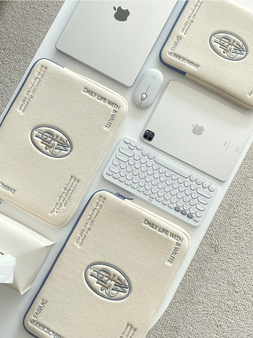 [브라잇] b.write Vol.1 ipad/laptop pouch 아이패드/노트북 파우치