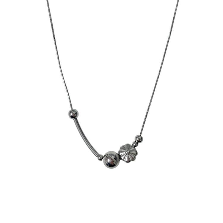 Flower Pipe Necklace