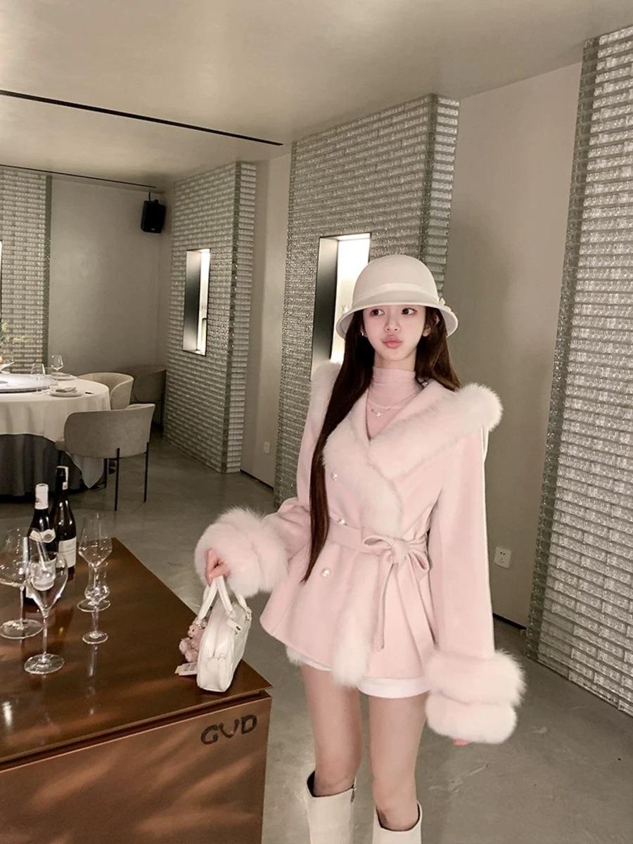리치 프린세스 웨이스트 버튼 퍼 포인트 자켓