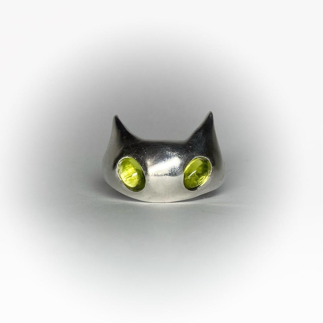 Bubble Kitty Ring - Peridot Green / R