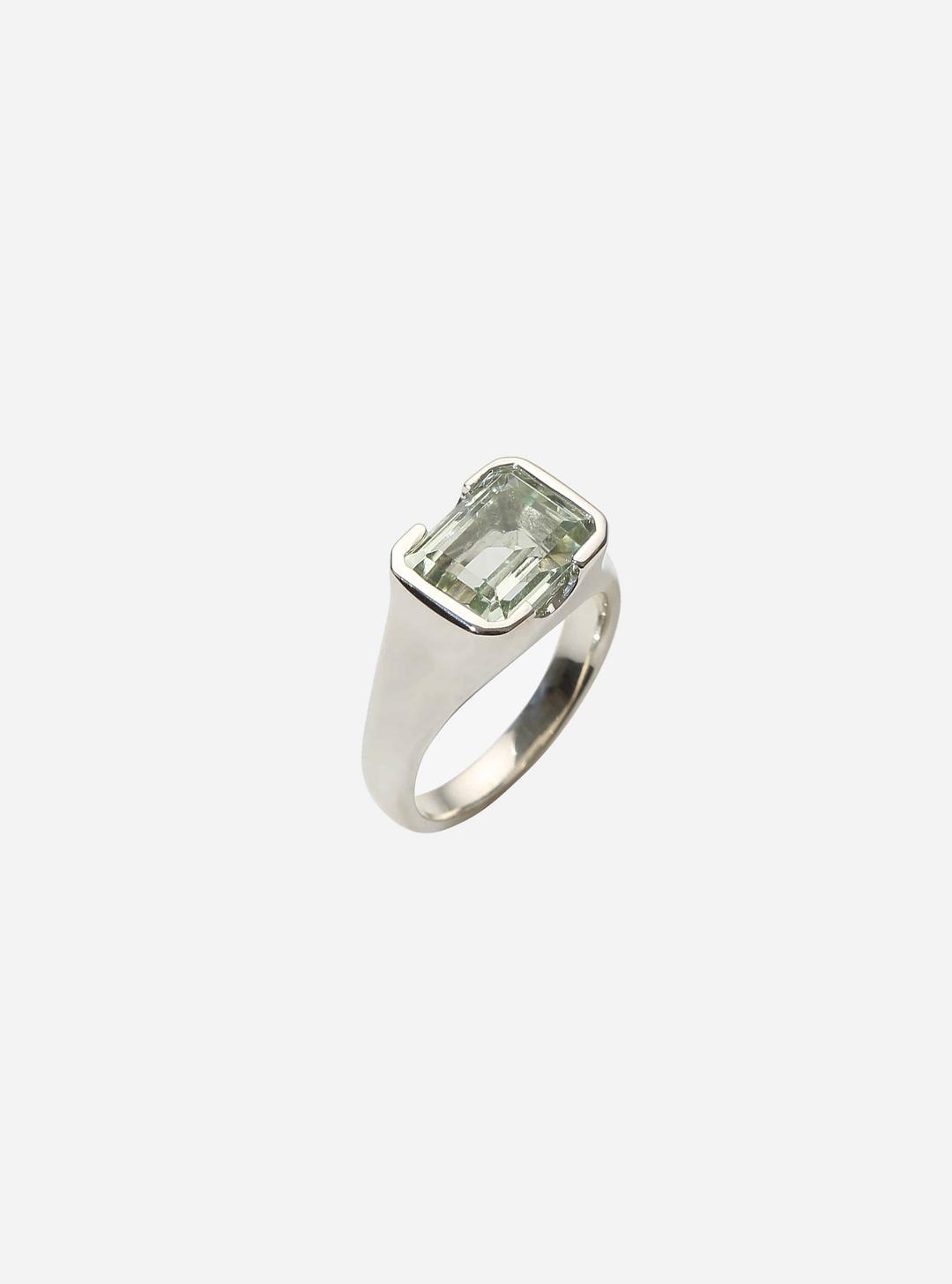 Clover Ring (Green Quartz)