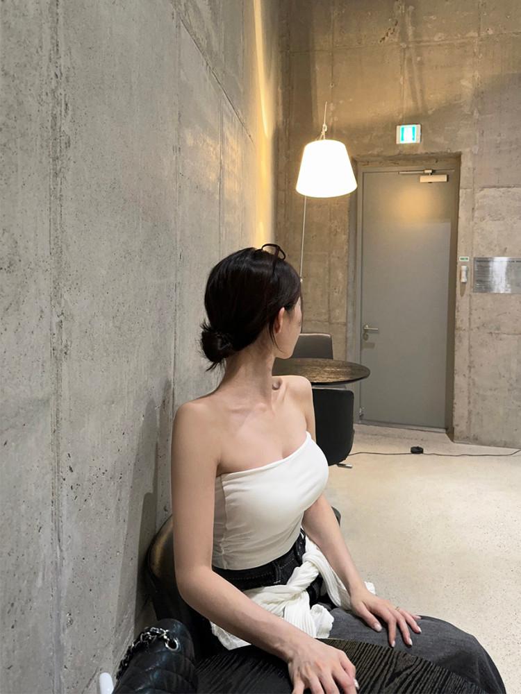 캡내장 셔링 크롭 튜브탑 (2color)