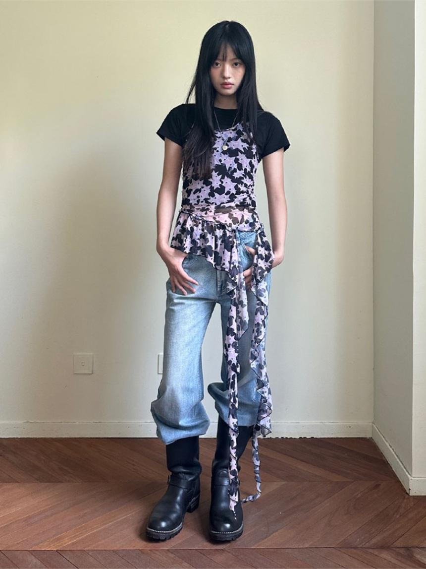 NEVERSEEZ Hand-rubbed micro flare jeans