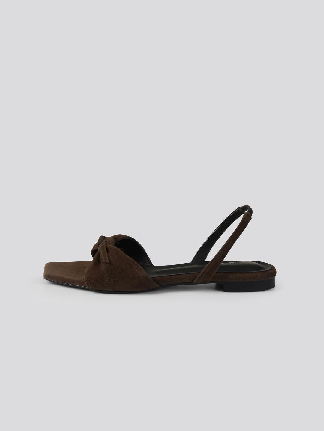 [AT23S10]  knot ribbon sandal (BW)