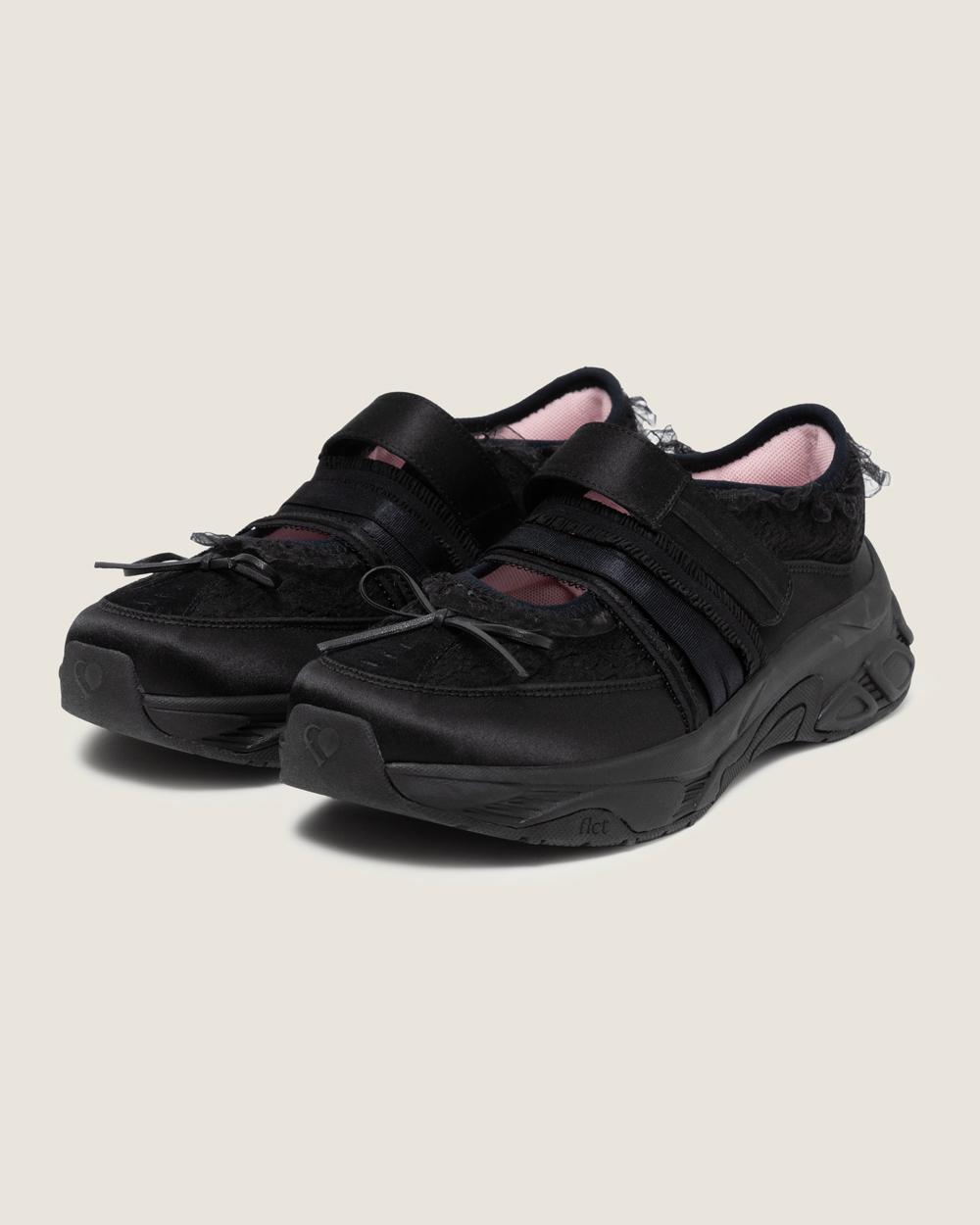 [졸리레이드 X 플러피시트러스] Rococo Float runner (Black)