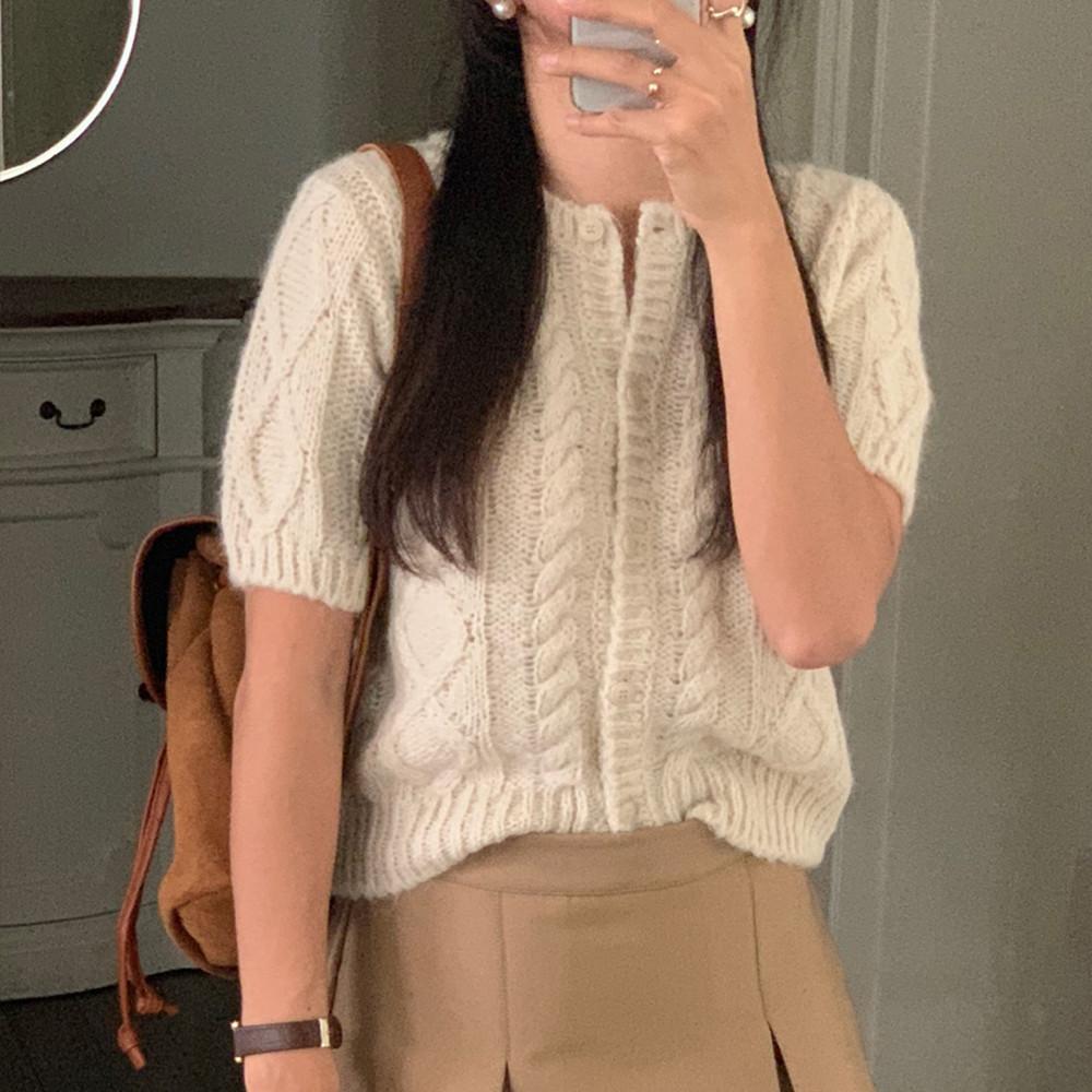 여성 여자 가을 간절기 울 알파카 꽈배기 케이블 반팔 퍼프 소매 니트 베이지 가디건