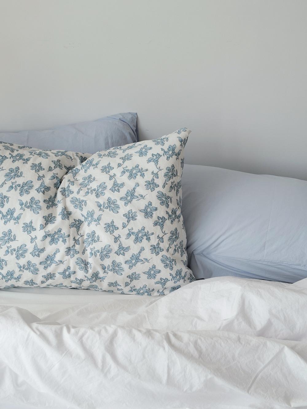 Blue flower pillow cover