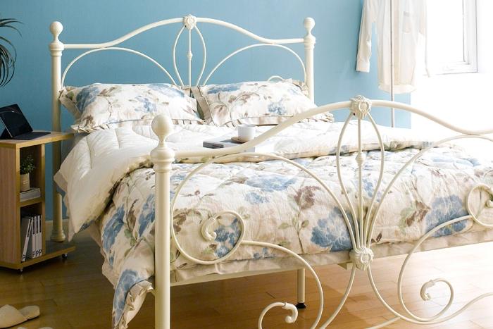 H9199 레트로 메탈 침대프레임 퀸Q