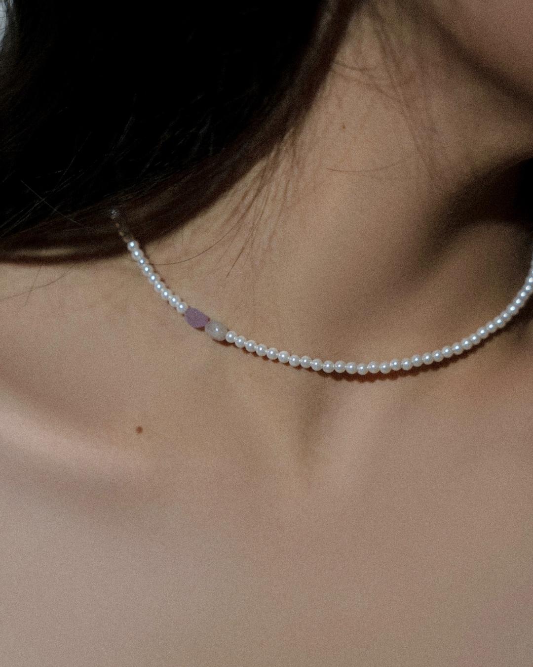 ethereal purple necklace (pearl)