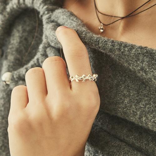 [윤하,박소담,지니,하이키 착용] silver triple ribbon-ring