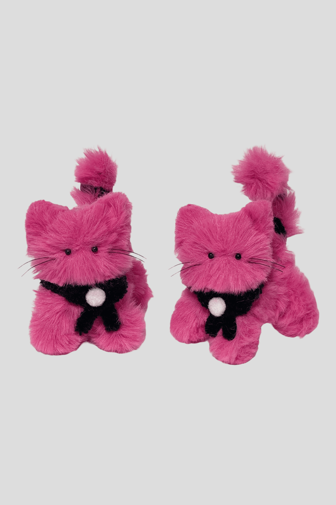 MYOMYO CAT KEYRING_MAGENTA