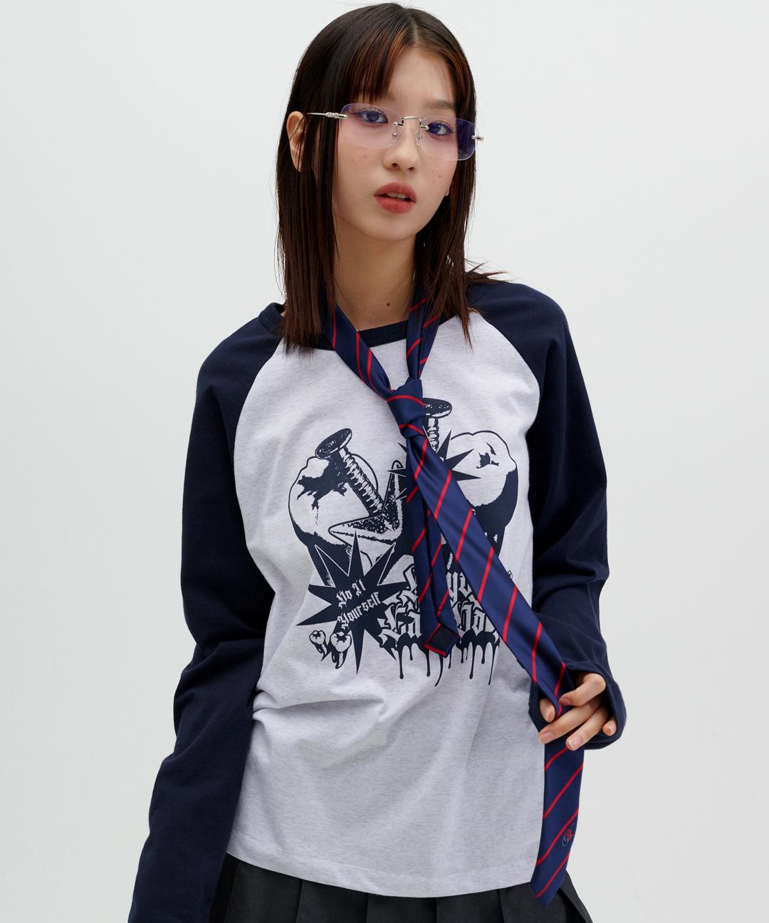 TOOTH RAGLAN LONG SLEEVE TEE [LIGHT GREY]