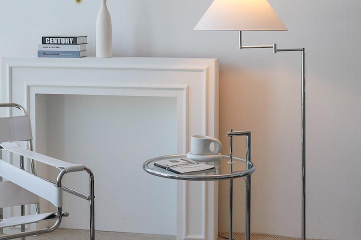 홀리스 스윙 장스탠드 조명_2colors (LED전구 증정)