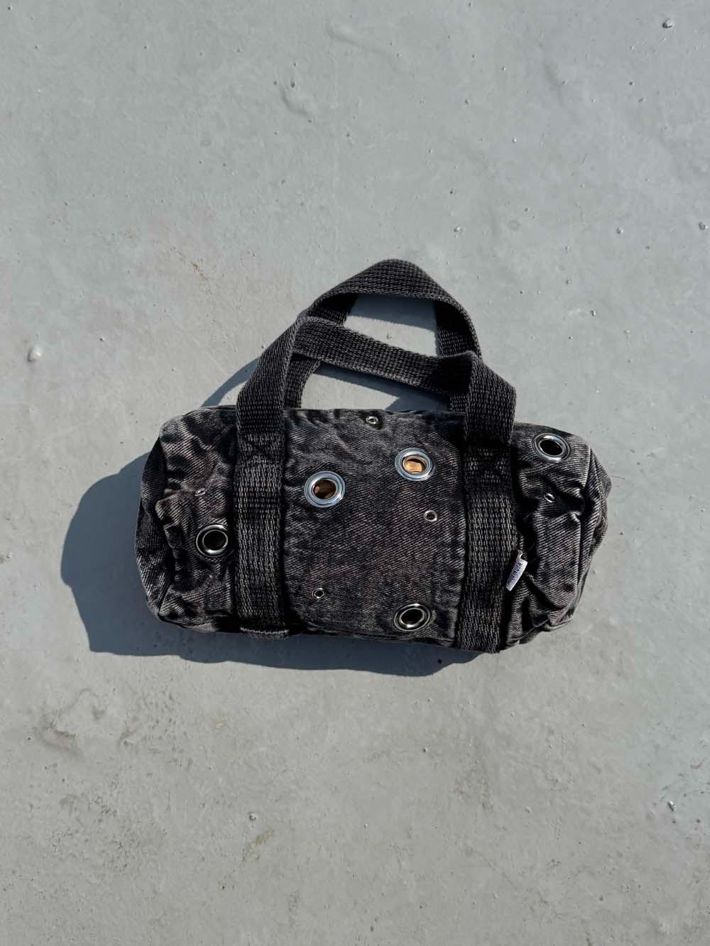 D.D.W Eyelet Washed Mini Gym Bag (5)