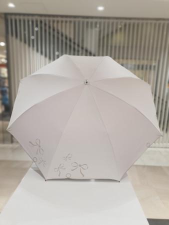 이런 상품 어때요? 루이까또즈 리본자수암막 양산 (40079)