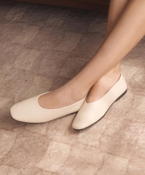 스퀘어 토 커버 플랫 412435003 (1cm/2colors)