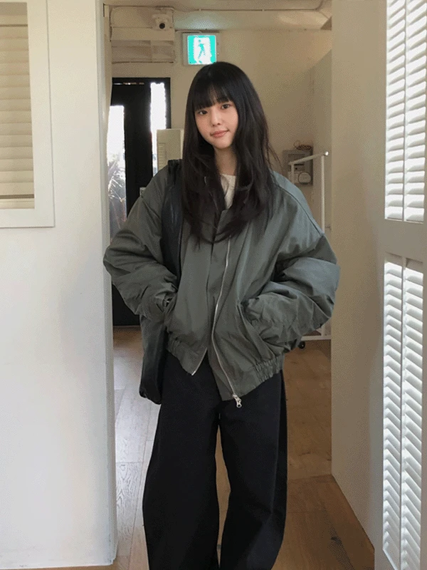 (누빔안감)셔링 오버핏 항공 점퍼