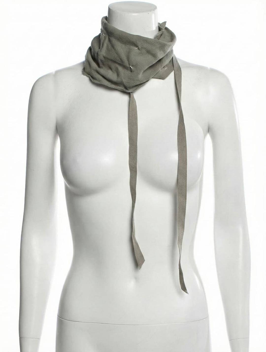 Martin margiela, jabot | 후루츠패밀리