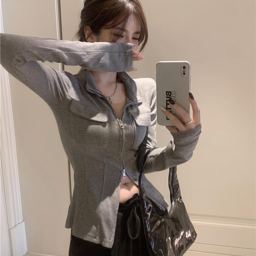 투웨이 집업 슬림 티셔츠 청순 페미닌 여성스러운 슬림핏 슬렌더 여리 봄 신상 가을 간절기  데이트 여친 룩 유니크 스트릿 힙한 트렌디 포켓 포인트 섹시 글램 클럽 그레이