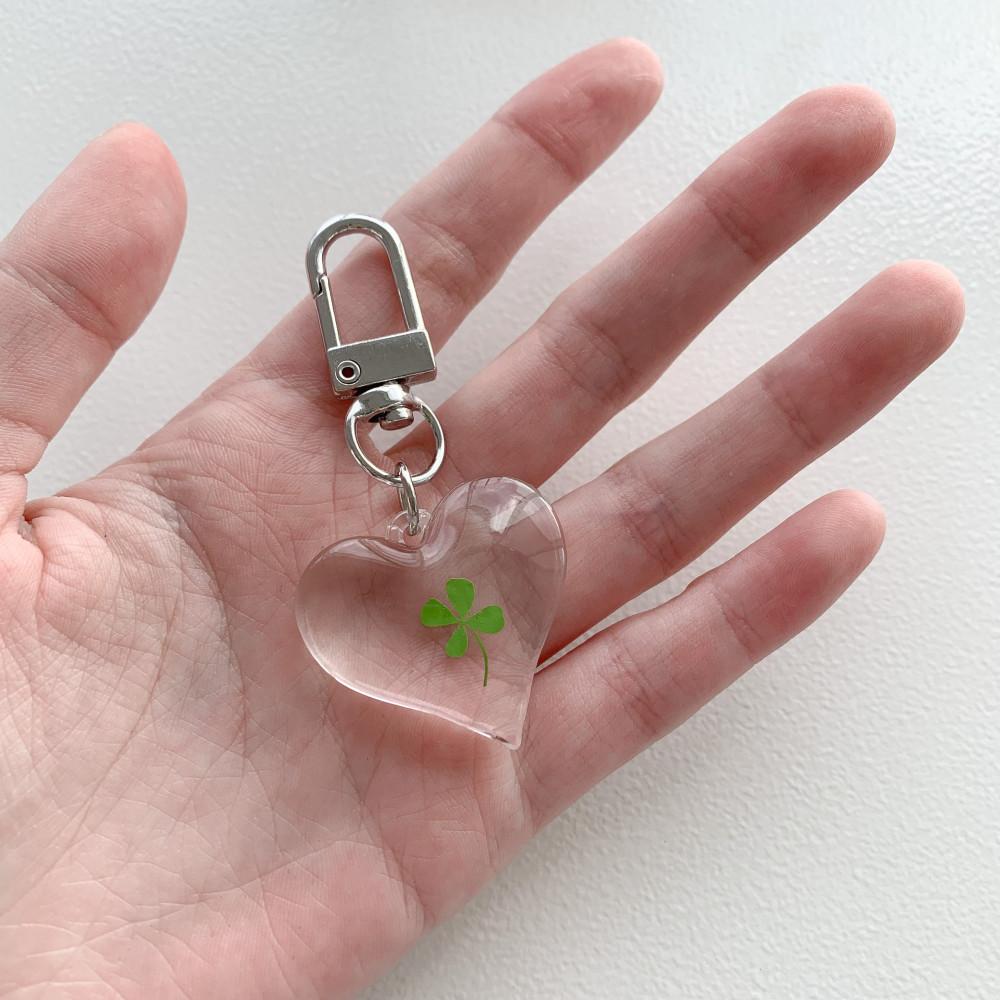 하트 속 네잎클로버 키링