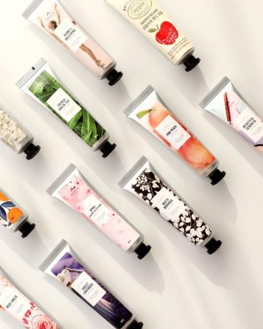 명품향수 핸드크림 유기농원료 찐보습 끈적이지않는 발림성