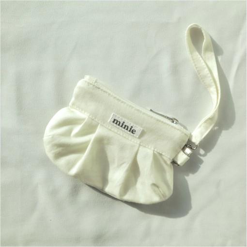 [미니에] 코지 스트랩 미니 파우치_버터크림