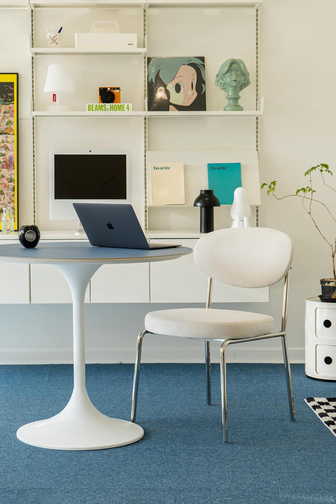 아카이브 실버 기능성 식탁의자