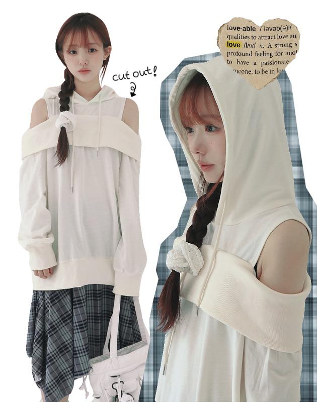 루즈핏 오프숄더 트임 컷아웃 후드 티셔츠 (IVORY,NAVY 2COLORS!)
