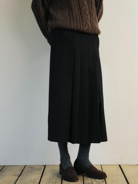 Arbek Pleats Skirt (Black)