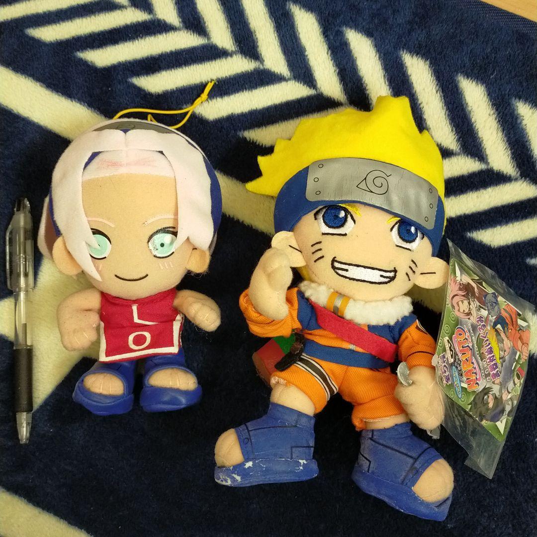 NARUTO　武器付ぬいぐるみ　ナルト　サクラ　セット