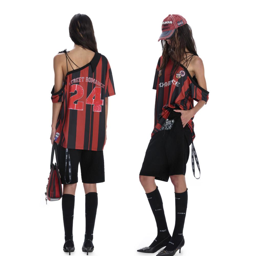 24ans 스트라이프 원 오프숄더 풋볼 저지 반팔티셔츠 블록코어