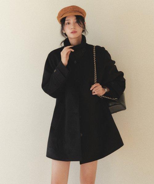 Minimal Balmacan Half Coat