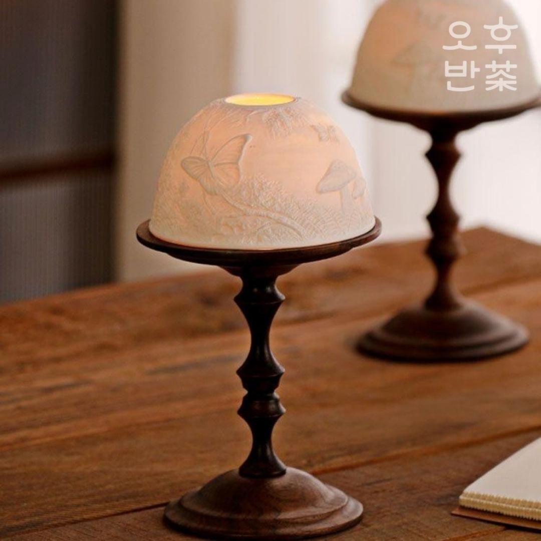 앤틱 나비와 꽃 본차이나 도자기 호두나무 캔들 홀더 커버 갓등 조명 접시 트레이 초 커버 장식품