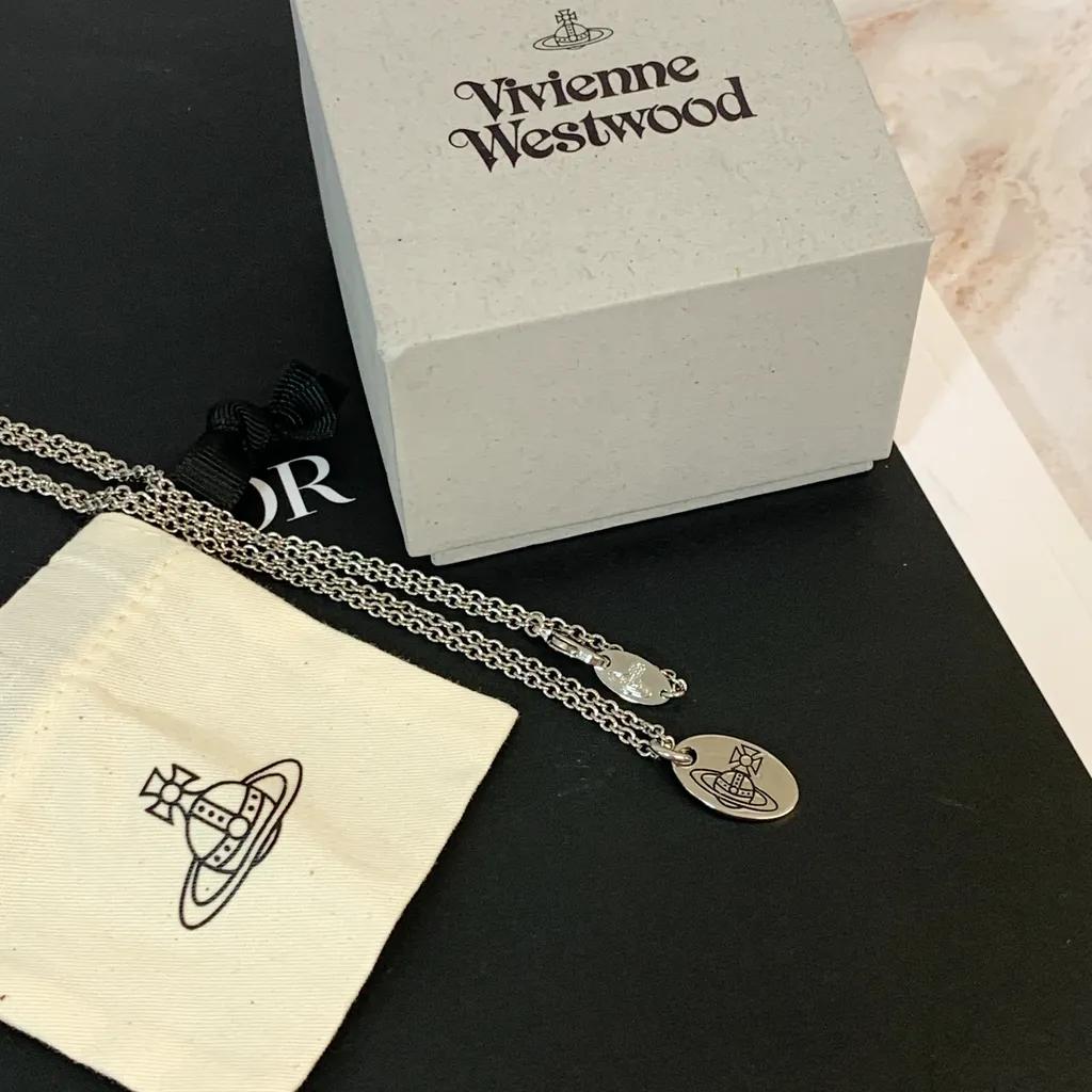 [최저가 무료배송/영국발송] 비비안웨스트우드 태그 펜던트 목걸이 / 810609 | 상품 상세 | 크로켓