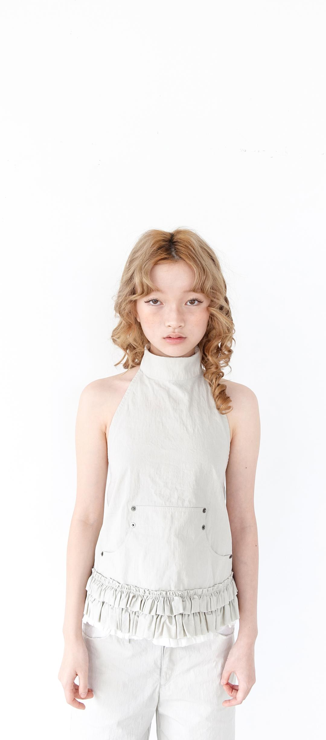 2차★[fa.er.ie] halter neck frill top (grey beige)