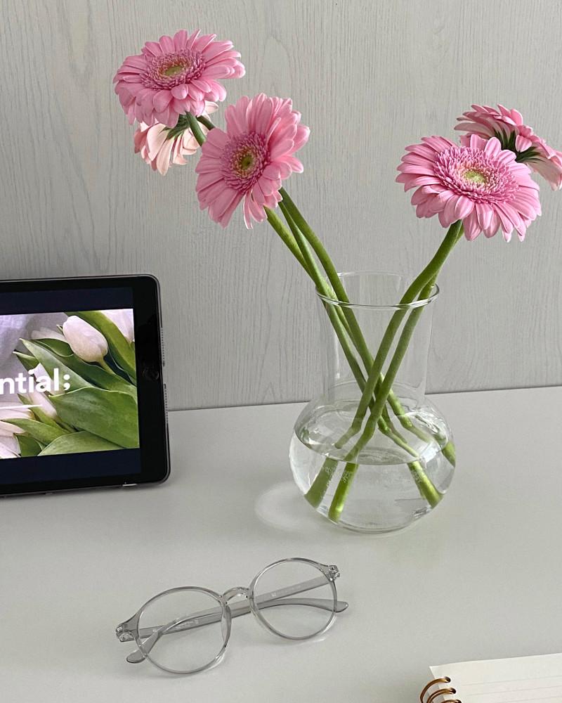 [재재맨션] 오브제화병 화이트 글라스 유리꽃병