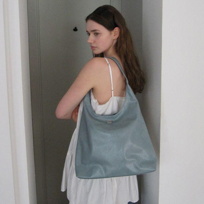 Merci Shoulder Bag / Blue